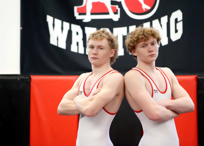Aaron-and-Adam-Solomon.Reedsport-wrestling.Michele-Bunch.3